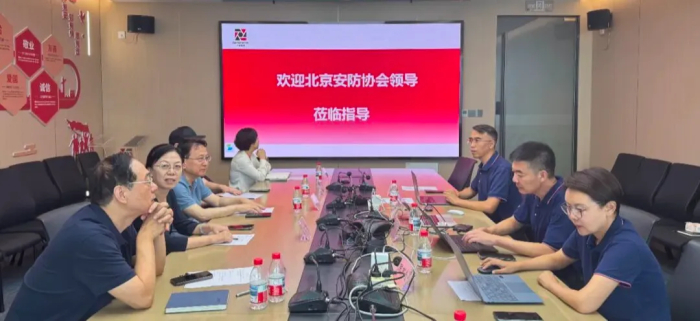 Honeyview_640 (3).jpg